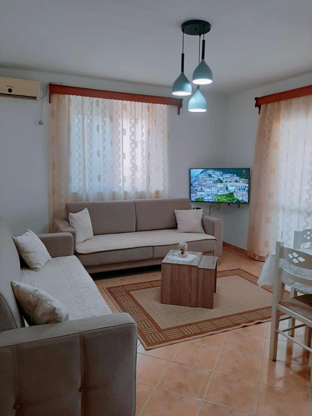 Vangert Apartment Berat Dış mekan fotoğraf